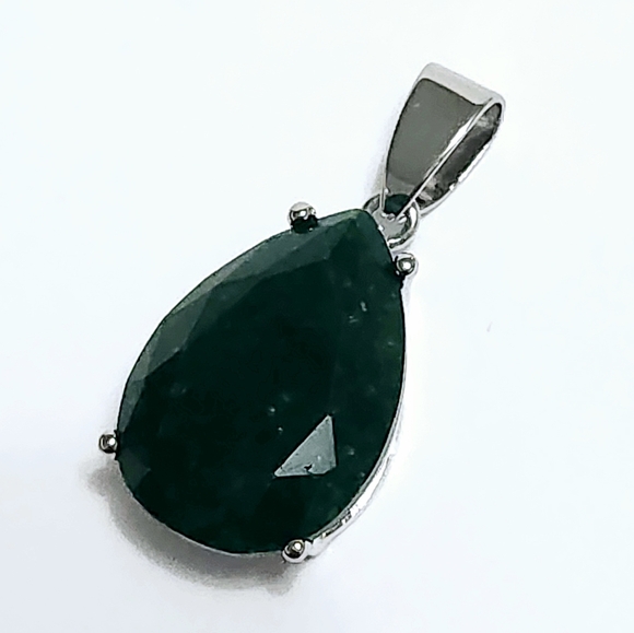 Large Emerald 18x12 mm teardrop Silver Pendant - Picture 8 of 8
